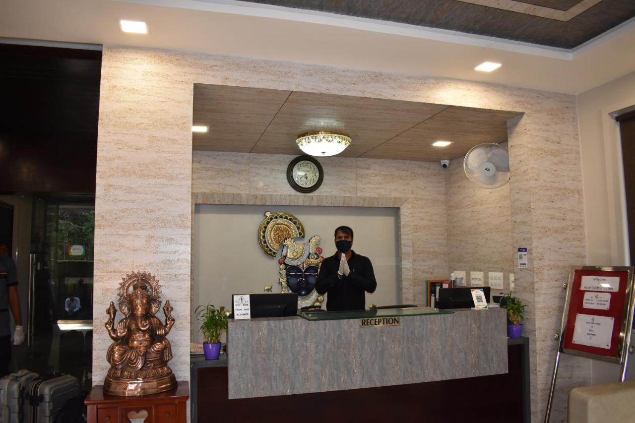 אודייפור Hotel Siddhartha Inn מראה חיצוני תמונה