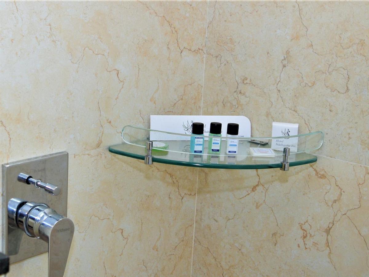 אודייפור Hotel Siddhartha Inn מראה חיצוני תמונה