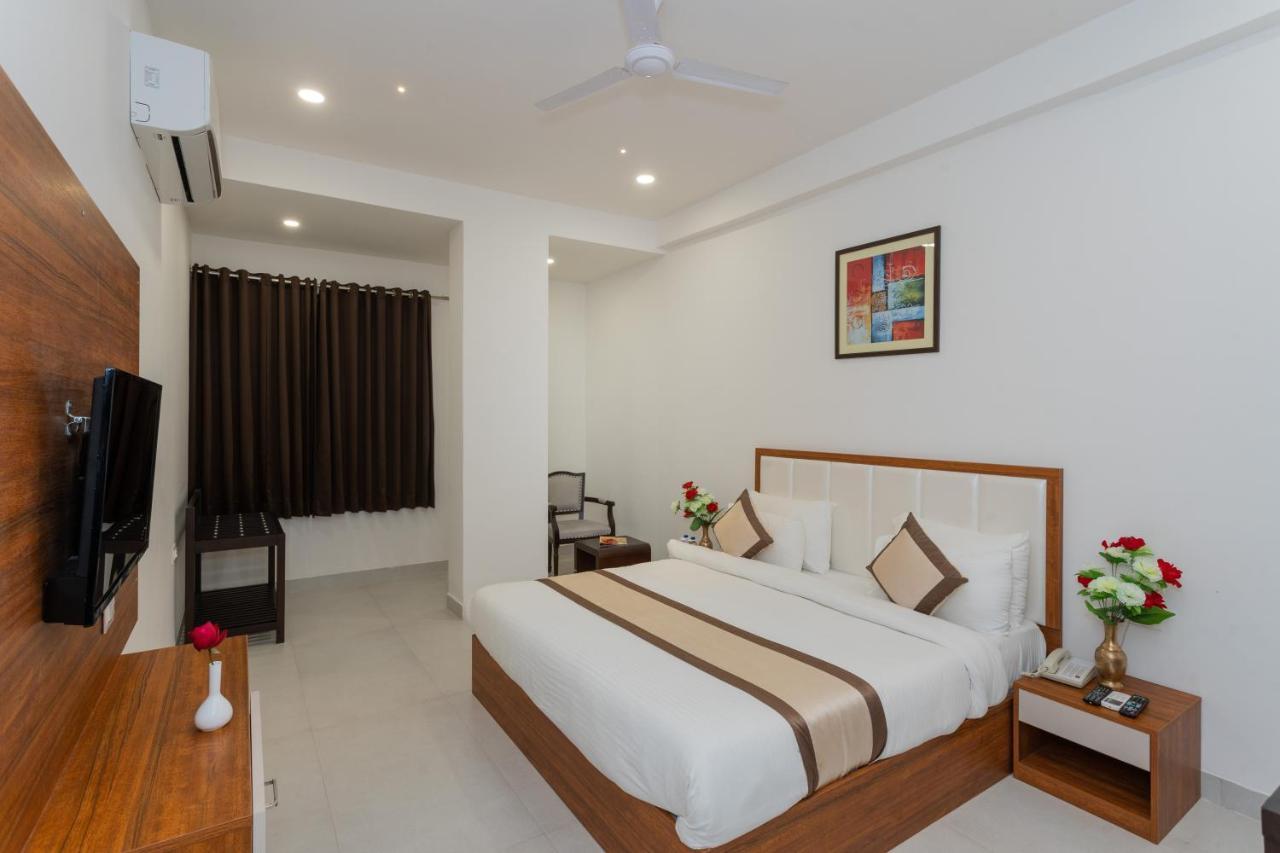 אודייפור Hotel Siddhartha Inn מראה חיצוני תמונה